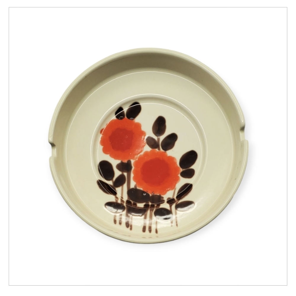 Red and Orange Floral Decor Accent Ashtray. Made In Italy By SiC. Hard To Find